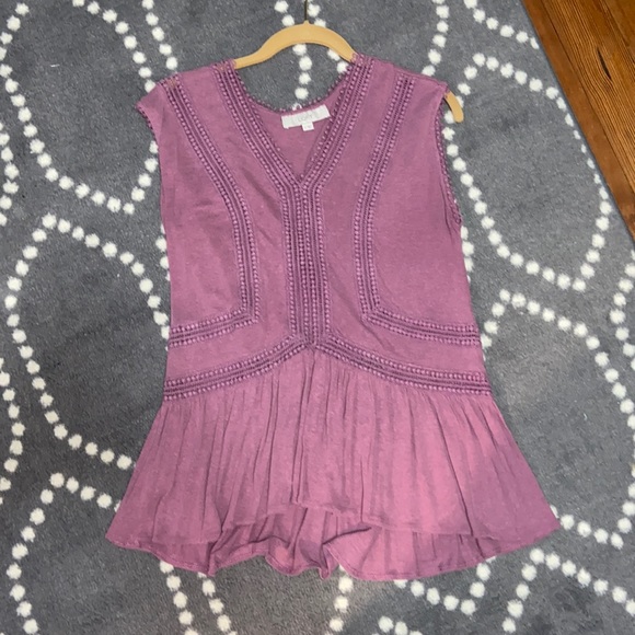 LOFT Tops - LOFT tank top